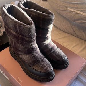 Cute warm winter boots